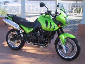 2001 Triumph Tiger 955i photo